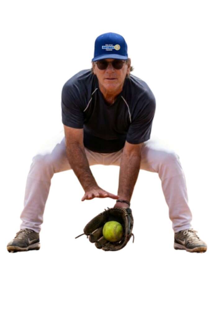 softball and baseball trainer darren-elliott- demonstrating-fielding-mechanics-v2